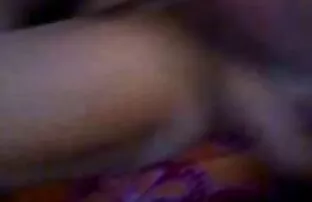 XXX کودک با سینه های عکسکیر سکسی کوچک یک نکته را به سبزه نازک جلب می کند