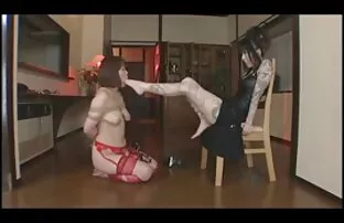 XXX پدر دختر عکس کیر لای کوس سکسی خود را لگد می زند