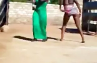 XXX با دوربین بلوند در جوراب شل شد عکس متحرک کس و کیر