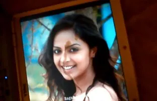 XXX تقلب عکس متحرک کیرخوردن به همسر در یک آپارتمان اجاره ای