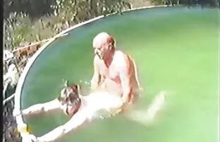 XXX ناپدری عکس کيروکوس وکون من باعث شد لعنتی بیدمشک در آشپزخانه به او زبان دهد