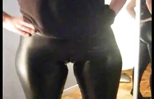 XXX دختران را در تعطیلات تبریک می گویم و مانند گربه ها یکدیگر را انجمنکیر پاره می کنیم