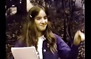 XXX او پول داد تا پاهای همسایه خود را معالجه کند تا با دوست دختر خود فیلم سکسی سیاوش دلسوز رابطه جنسی برقرار کند