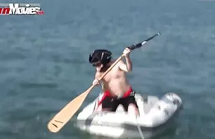 XXX در آشپزخانه ، لیزا سعی می کند تا به شهوانی ترین نقطه برسد انجمن کیر و کوس