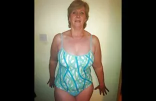 XXX بلوند دانلودعکس ازکوس بیدمشک پسر می خورد