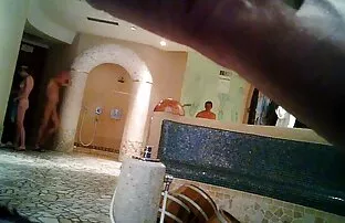 XXX پس از هم زدن خود با دستانش ، روی عکس سکسی سیاوش دلسوز سطل ضخیم داخل سوراخ امتحان كرد