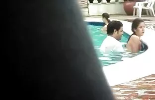 XXX عوضی ادرار در کبوتر تندرست او شکافت عكس كير وكون