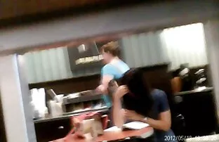 XXX مادر بالغ دختری دانلود عکس کیر وکوس کوچک را اغوا می کند