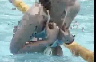 XXX یک دوست دختر عكس كس شهواني سال نو را با یک دوست قدیمی به سبک BDSM جشن گرفت